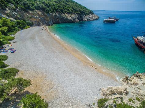 Island Cres beaches | the most beautiful beaches on the Adriatic | Croatia