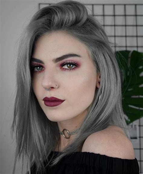 13 Grey Hair Color Ideas to Try - #haircolor #silverhair #greyhair #hairstyle Hair Color Grey ...