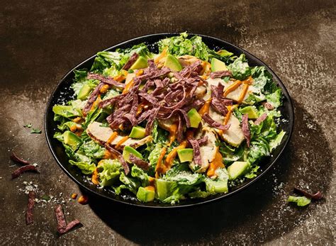 5 Fast-Food Restaurants That Serve the Best Salads