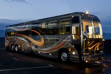 Luxury Coach Bus | semashow.com