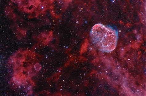 Cygnus: a Nebulosa Crescente e a Nebulosa Bolha de Sabão capturadas por Ivan Eder » O Universo ...