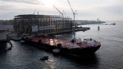 New Ocean Transport Barge Arrives At Electric Boat’S