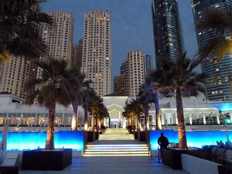 Nightlife in Dubai 2024 - 15 Ways to Enjoy Dubai at Night