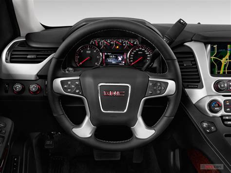 2017 GMC Yukon: 100 Interior Photos | U.S. News