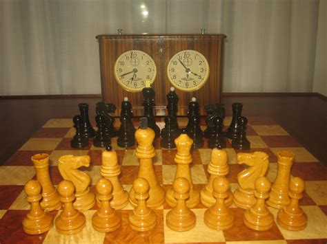 Another Vintage Soviet Russian Chess Set Pictorial - Chess Forums - Chess.com