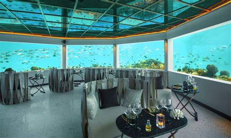 Ozen-Maldives-Underwater-Restaurant-2000x1200_68513 - Exquisite Vacations Travel