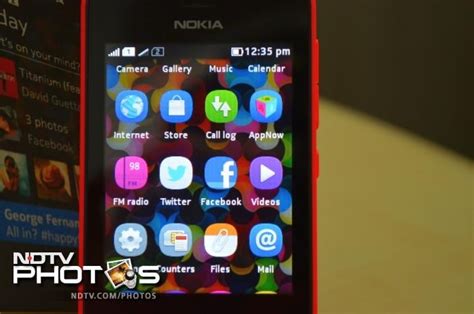 Nokia Asha 501: In pictures (Images) | Gadgets 360