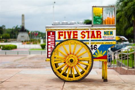 IMG_3139 | Dirty ice cream cart in Manila near Rizal Park (L… | Flickr