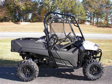 New 2017 Honda Pioneerâ„¢ 700 Deluxe Camo ATVs For Sale in North Carolina | www.atvtrades.com