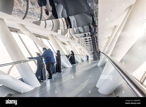 Sky Bridge observation deck in the Kingdom Centre tower in Riyadh Saudi Arabia Stock Photo - Alamy