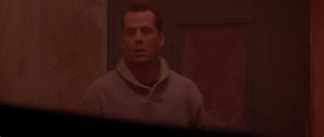 Die Hard 2 (1990) / AvaxHome