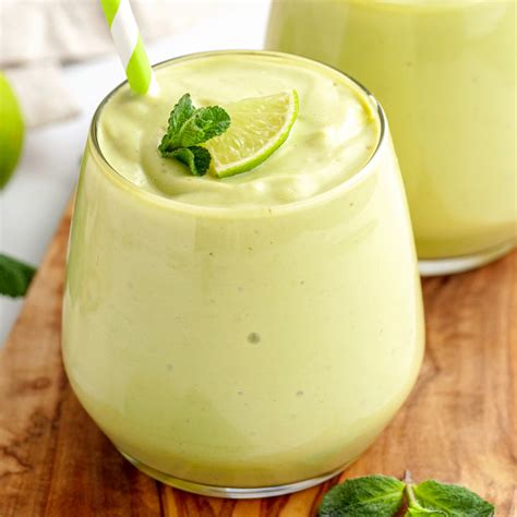 Vietnamese Avocado Smoothie (traditional and healthy versions ...