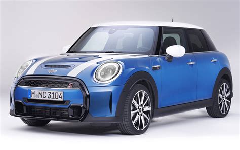 2023 MINI 5 Door photos - 1/1 - The Car Guide