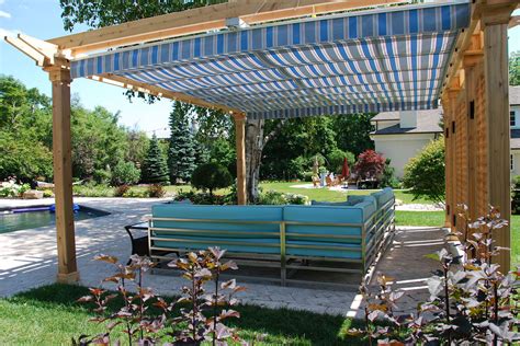 Retractable Pergola Canopy in Oakville | ShadeFX Canopies