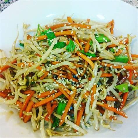 As 25 melhores ideias de Bean sprout salad no Pinterest | Japchae