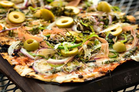 Argentine Pizza Arrives in Chicago | Chicago Food Magazine