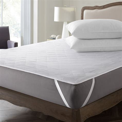 Deep Quilted Single Size Mattress Protector With Strap - Yorkshire ...