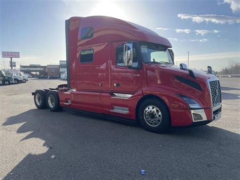 2023 Volvo VNL 860 For Sale | 77" Sleeper | #NJ-12181