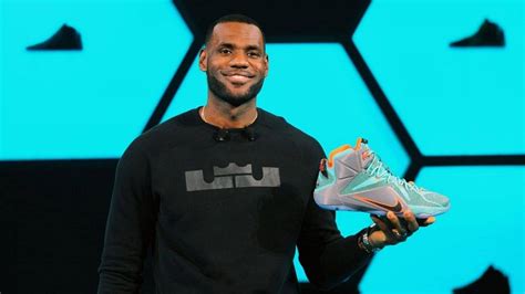 Is LeBron James sponsored by Nike? – Fabalabse