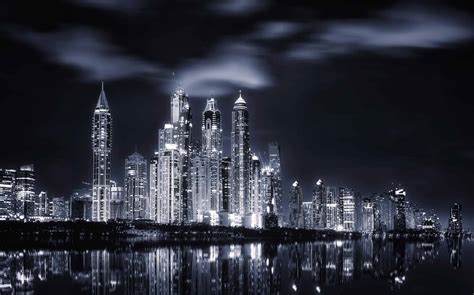 9 Tips for Cityscape Night Photography - Photography Tips