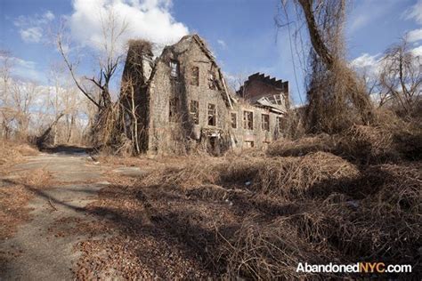 Abandoned NYC: The Staten Island Farm Colony’s Disturbing Secrets | Staten island, Abandoned ...