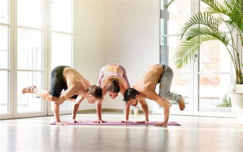 3 People Yoga Poses - 4 Easy Yoga Postures For A Yogi Trio!