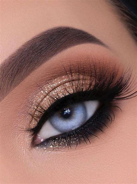 65 Pretty Eye Makeup Looks : neutral glitter eye shadow | Sparkly eye makeup, Pretty eye makeup ...