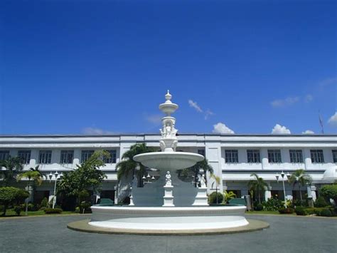 Capitol Fountain - Malolos City