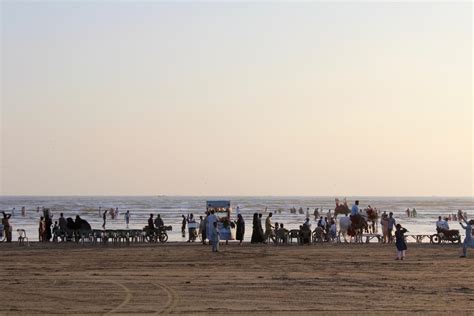 Rituals of time on Clifton Beach, Karachi | UrbanDuniya