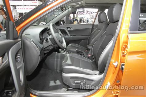 Hyundai ix25 interior at Auto China 2016