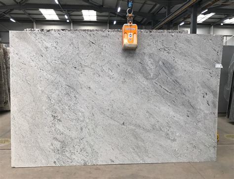 Frozen White Granite Slabs - Granite Slabs Price and Supplier