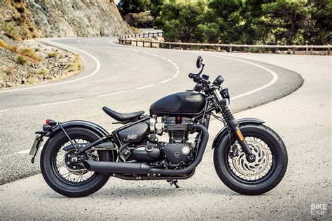 Review: The 2018 Triumph Bonneville Bobber Black | Bike EXIF