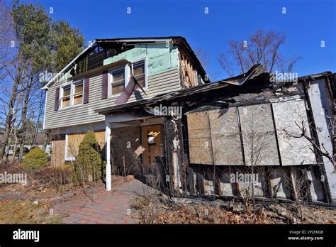 Fire damaged house Long Island New York Stock Photo - Alamy