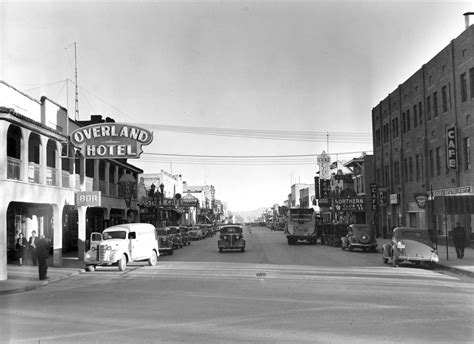 Old Las Vegas Photos Capture Sin City's History - Simplemost