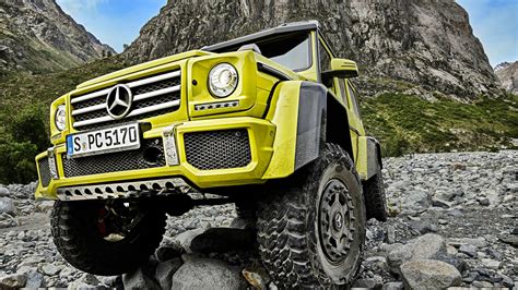 Bask in the off-road glory of the Mercedes-Benz G550 4x4^2 - CNET