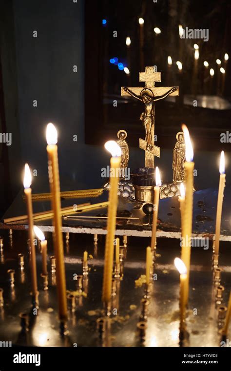 candles in orthodox church Stock Photo - Alamy