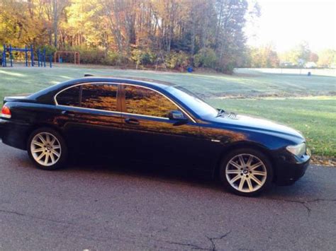 2005 BMW 745i Base Sedan 4-Door 4.4L (beautiful, black on black)