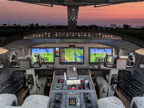 Bombardier Global 8000 Cockpit - Fly in The Sky