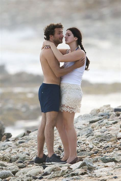 LANA DEL REY and Francesco Carrozzini Kissing on the Beach in St. Barts – HawtCelebs