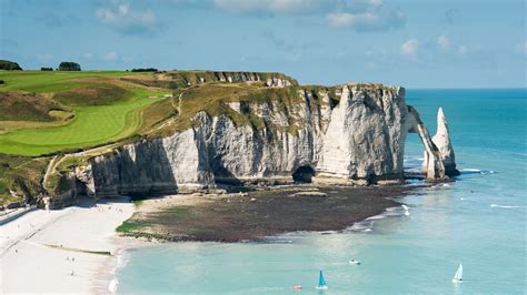 Etretat Cliffs : Etretat Cliffs | Étretat is best known for its cliffs ... - Ashworth Lacul1971