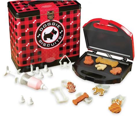 Dog Treat Maker with Decorating Kit - GeekAlerts