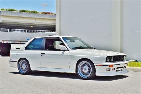 1990 M3 BMW Modified Beast! Bmw E30, Modified Cars, Beast, Classic Cars, Cars Trucks, Sick ...