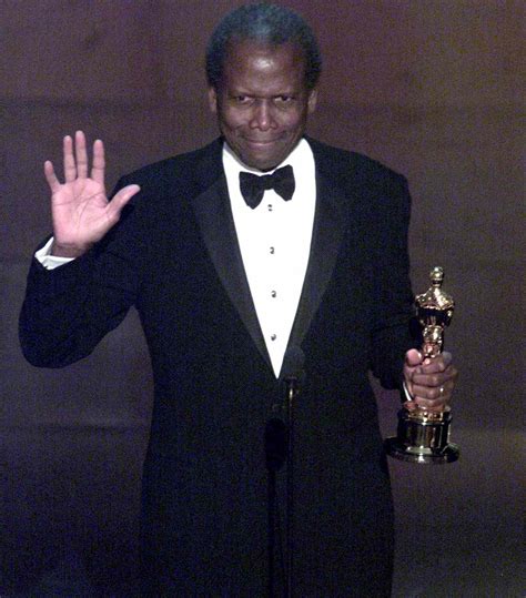 Watch Sidney Poitier's Moving 2002 Oscar Speech