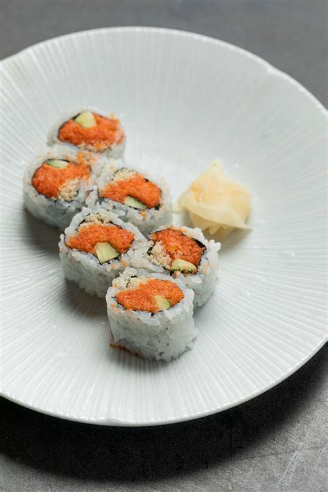 Spicy Tuna & Tempura Flakes - Menu - Blue Ribbon Sushi - Sushi Restaurant in New York, NY