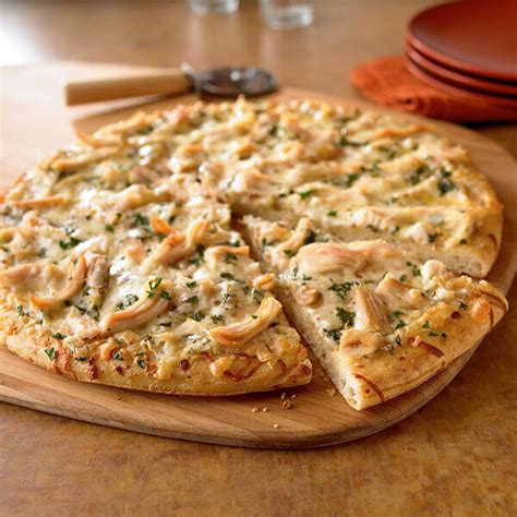 White Chicken Pizza Recipe | Land O’Lakes