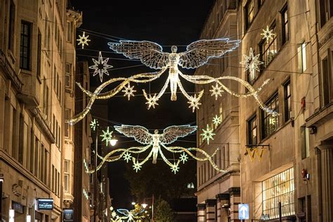 Regent Street Christmas Lights: Central London's Largest Display [Info]