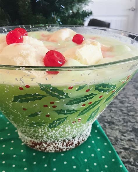 Refreshing Grinch Punch Recipe