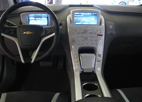 2011 Chevy Volt Interior Images At GM 2009 Collection Event