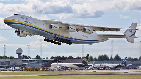 Wallpaper Antonov An 225 Mriya Takeoff Antonov An 225 Mriya Desktop ...