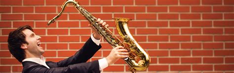 5 Best Tenor Saxophones Reviewed in Detail [Nov. 2024]